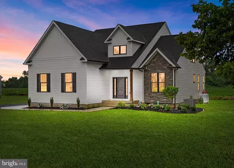 3 Old Toll Bridge Rd, Pennsville, NJ 08070