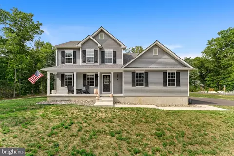 8 Whitetail Dr, Elmer, NJ 08318