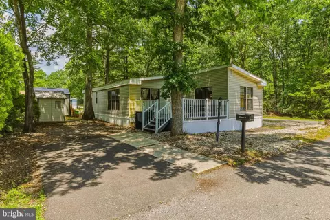12 Dennis Pl, Pittsgrove, NJ 08318