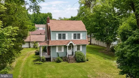 615 Hawks Bridge Rd, Carneys Point, NJ 08069