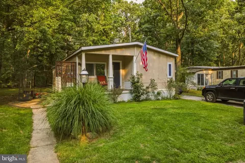 54 Hazelwood Dr, Pittsgrove, NJ 08318