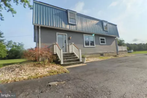 364 Fork Brg, Elmer, NJ 08318
