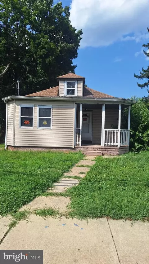 3 Willis Ave, Penns Grove, NJ 08069