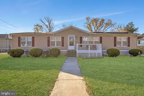 26 E Griffith St, Penns Grove, NJ 08069