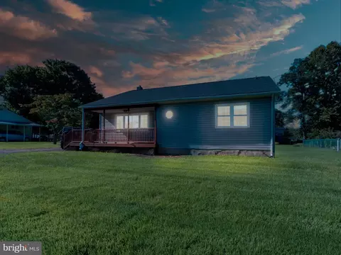 51 Quaker Rd, Pennsville, NJ 08070