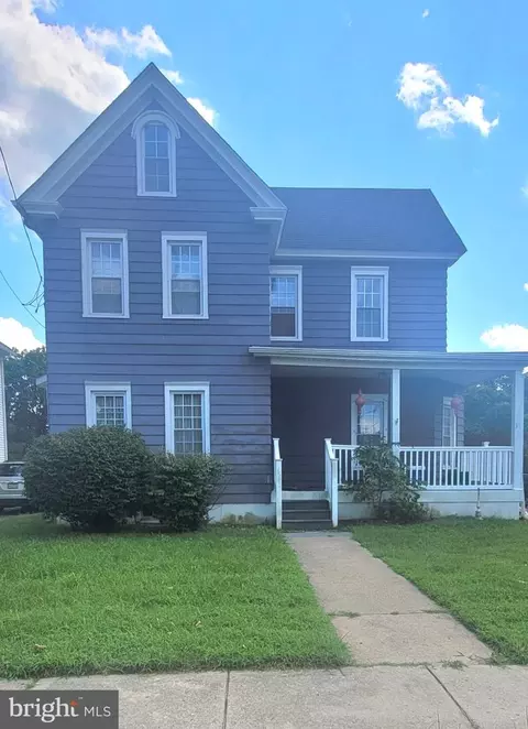 31 E Mill St, Pedricktown, NJ 08067