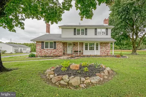 156 Pennsville Auburn Rd, Pedricktown, NJ 08067