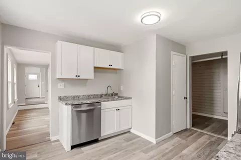 Entry Way - 369 E Broadway, Salem, NJ 08079 photo 1 of 3