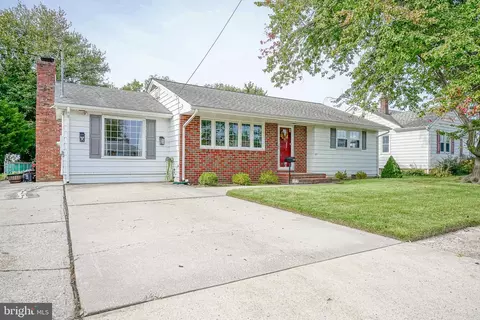 220 Marsden Ave, Carneys Point, NJ 08069
