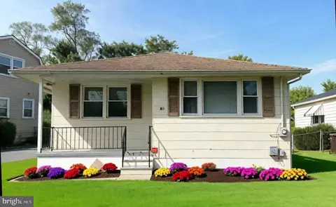 12 Alloway Rd, Woodstown, NJ 08098