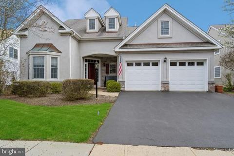 3 Valencia Ct, Skillman, NJ 08558