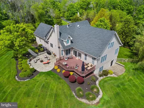 215 Van Zandt Rd, Skillman, NJ 08558