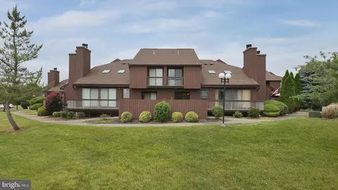 4033 Bloomingdale Dr, Hillsborough, NJ 08844