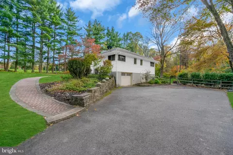 332 Spring Hill Rd, Skillman, NJ 08558 photo 3