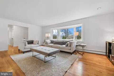 332 Spring Hill Rd, Skillman, NJ 08558 photo 4