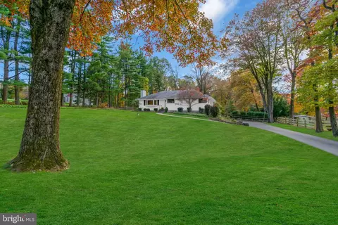 332 Spring Hill Rd, Skillman, NJ 08558 photo 2
