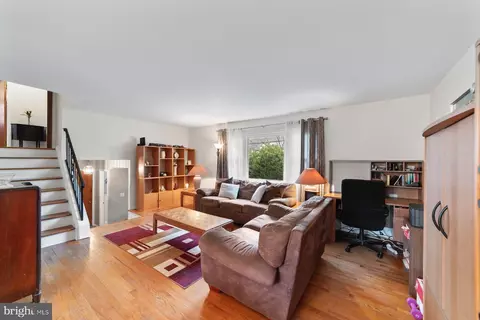 679 Warfield Rd, North Plainfield, NJ 07063 photo 15