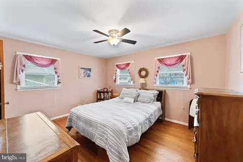 679 Warfield Rd, North Plainfield, NJ 07063 photo 22