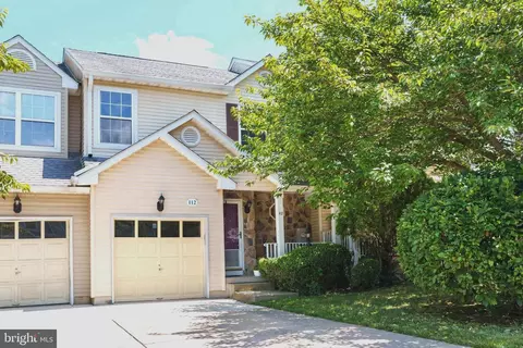 112 Castleton Rd, Princeton, NJ 08540