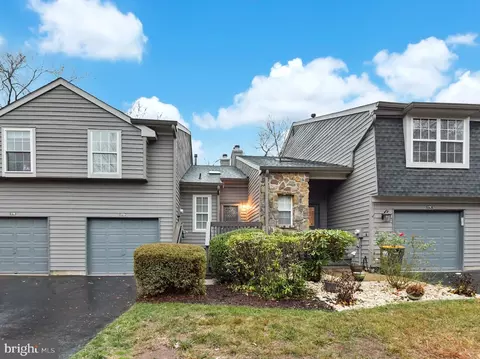 17 D Andover Cir #D, Princeton, NJ 08540