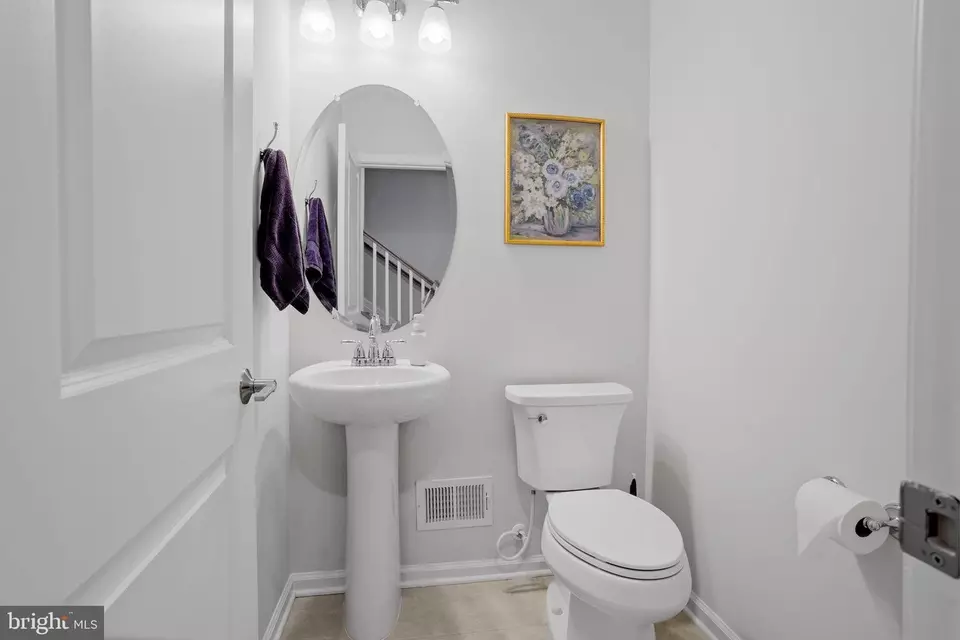 Entry Way - 8 Hyssop Dr, Warren, NJ 07059 photo 4 of 21