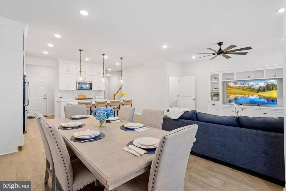 Dining - 8 Hyssop Dr, Warren, NJ 07059 photo 1 of 3