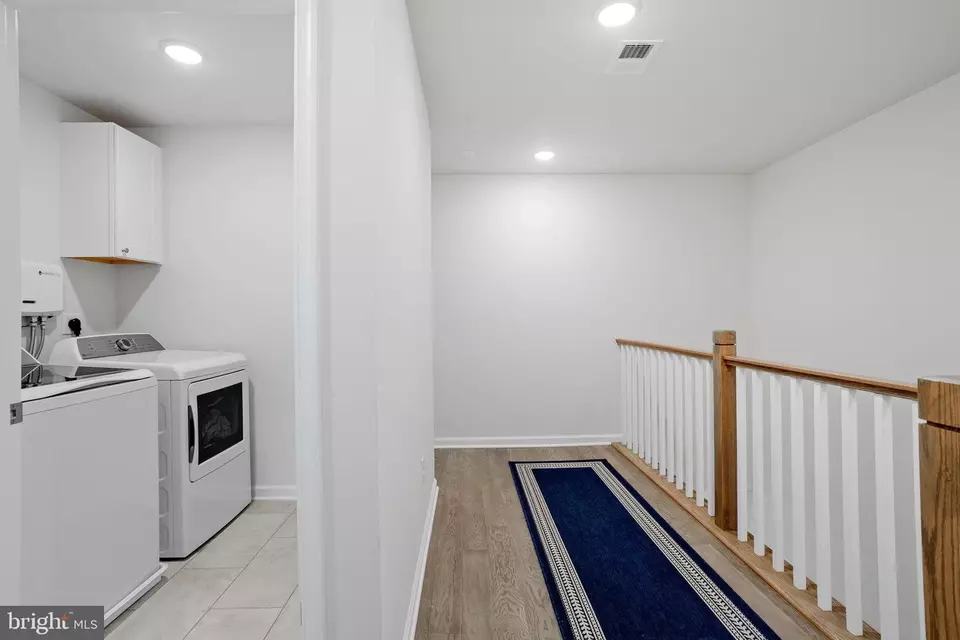 Entry Way - 8 Hyssop Dr, Warren, NJ 07059 photo 12 of 21