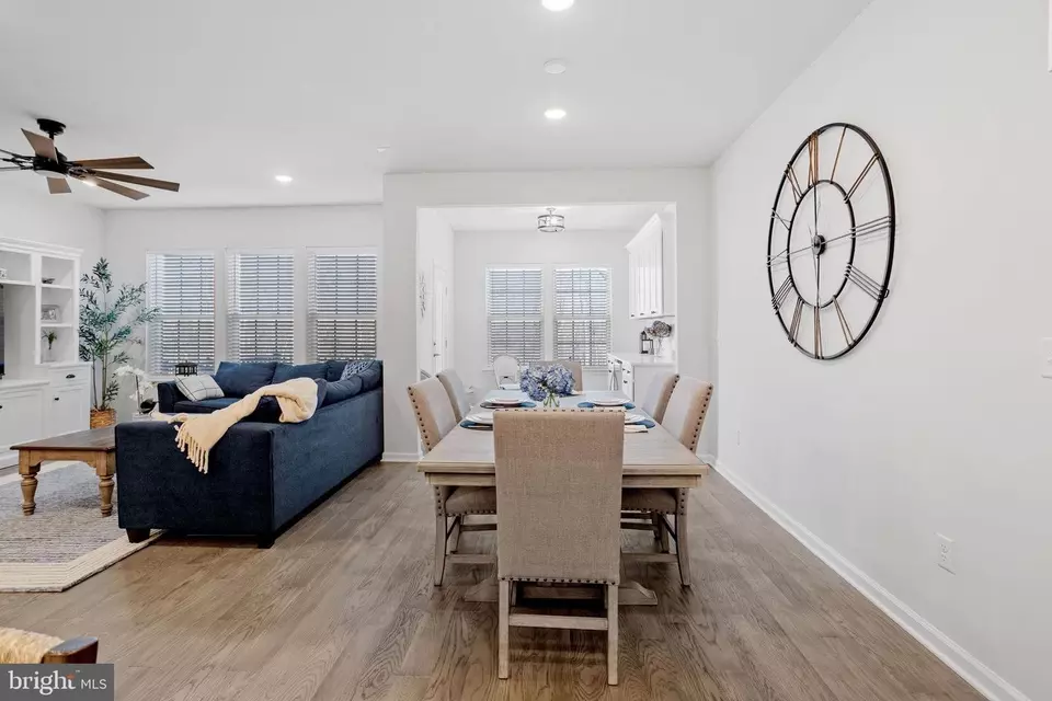 Dining - 8 Hyssop Dr, Warren, NJ 07059 photo 2 of 3