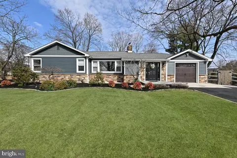 662 Township Line Rd, Hillsborough, NJ 08844