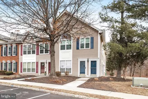 109 Amethyst Way, Franklin Park, NJ 08823