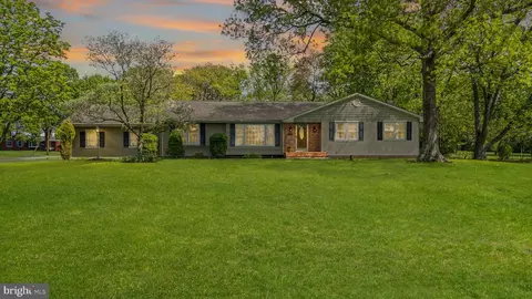 109 Willow Rd, Belle Mead, NJ 08502