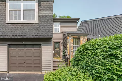 36 Needham Way # F, Princeton, NJ 08540