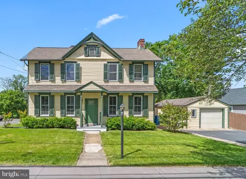 142 Washington St, Rocky Hill, NJ 08553