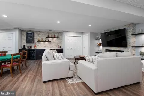 9 Deer Path, Skillman, NJ 08558 photo 27