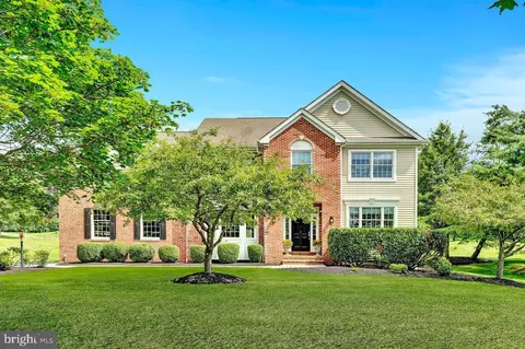 21 Spyglass Rd, Skillman, NJ 08558