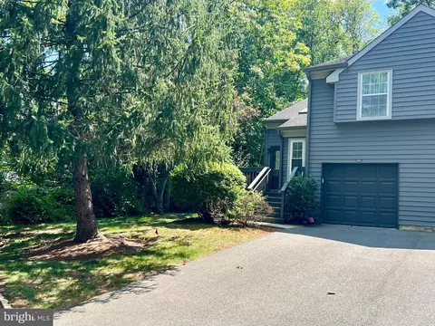19 Evert Ct # G, Princeton, NJ 08540