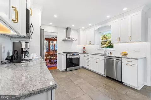 Kitchen - 35 Brookside Dr, Skillman, NJ 08558 photo 2 of 7