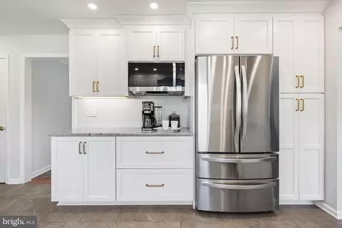 Kitchen - 35 Brookside Dr, Skillman, NJ 08558 photo 6 of 7