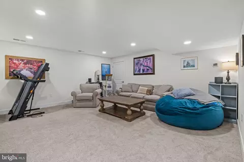 87 E Hartwick Dr, Skillman, NJ 08558 photo 26