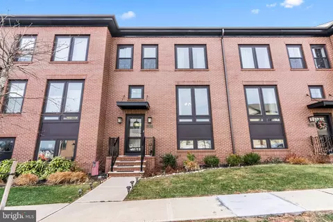 87 E Hartwick Dr, Skillman, NJ 08558 photo 3