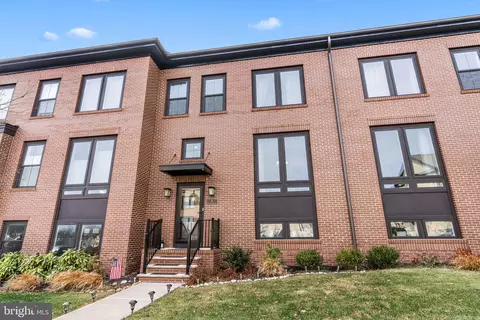 87 E Hartwick Dr, Skillman, NJ 08558 photo 2