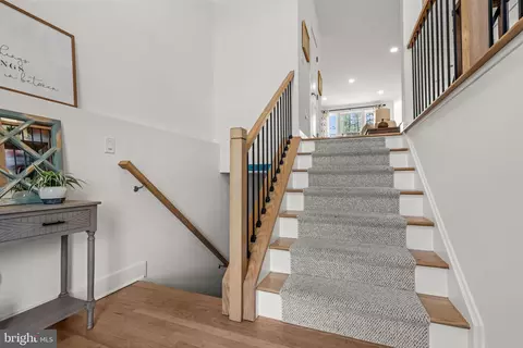 87 E Hartwick Dr, Skillman, NJ 08558 photo 5
