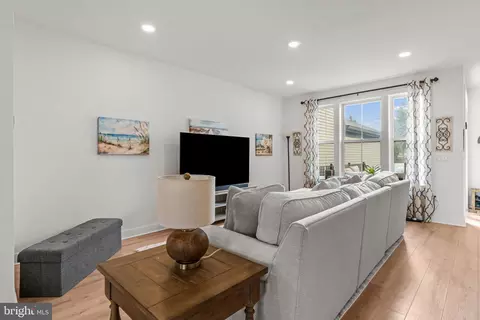 87 E Hartwick Dr, Skillman, NJ 08558 photo 7