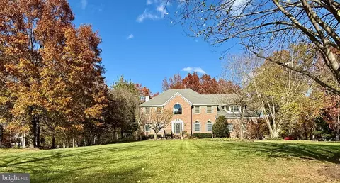 212 Monroe Ave, Belle Mead, NJ 08502