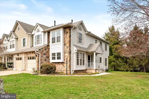 38 Castleton Rd, Princeton, NJ 08540
