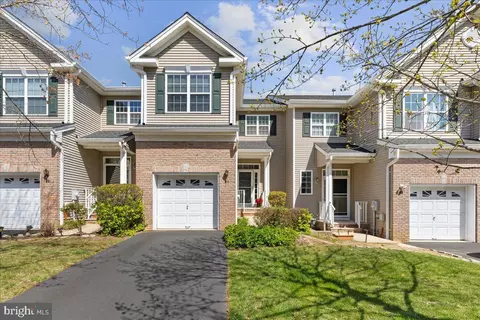 91 Hoover Ave, Princeton, NJ 08540