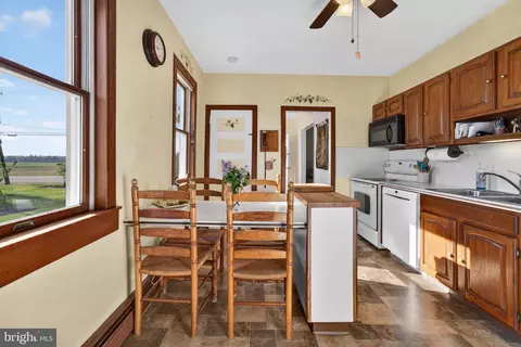 Kitchen - 272 Skillman Rd, Skillman, NJ 08558 photo 1 of 2