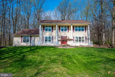 9 Stirrup Way, Princeton, NJ 08540