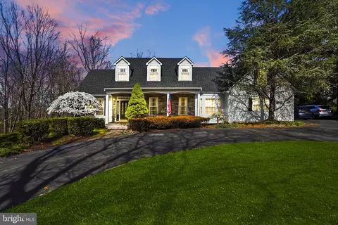 140 Bunker Hill Rd, Princeton, NJ 08540