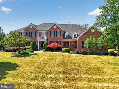 116 Grayson Dr, Belle Mead, NJ 08502